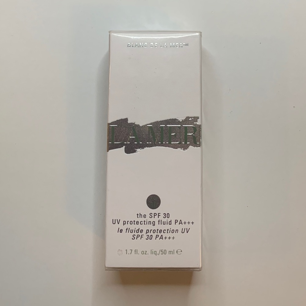 LA MER The Spf 30 UV Protecting Fluid.